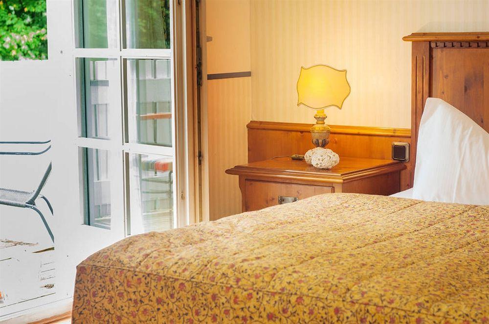 שטראלסונד Landgasthof & Hotel Jagdhof מראה חיצוני תמונה