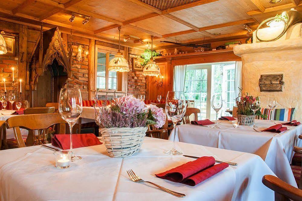 שטראלסונד Landgasthof & Hotel Jagdhof מראה חיצוני תמונה